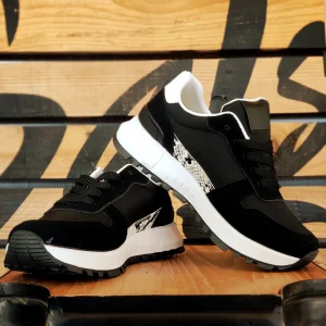Baskets basses noires Babelio